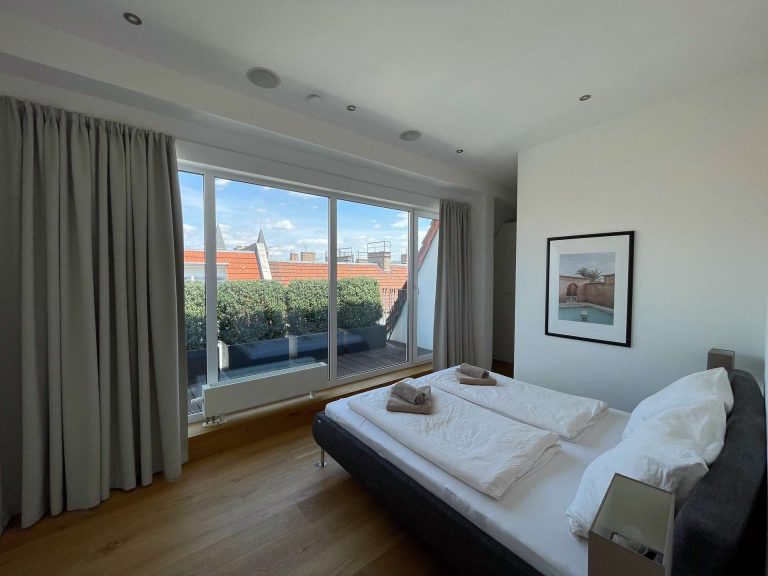 Master-Bedroom